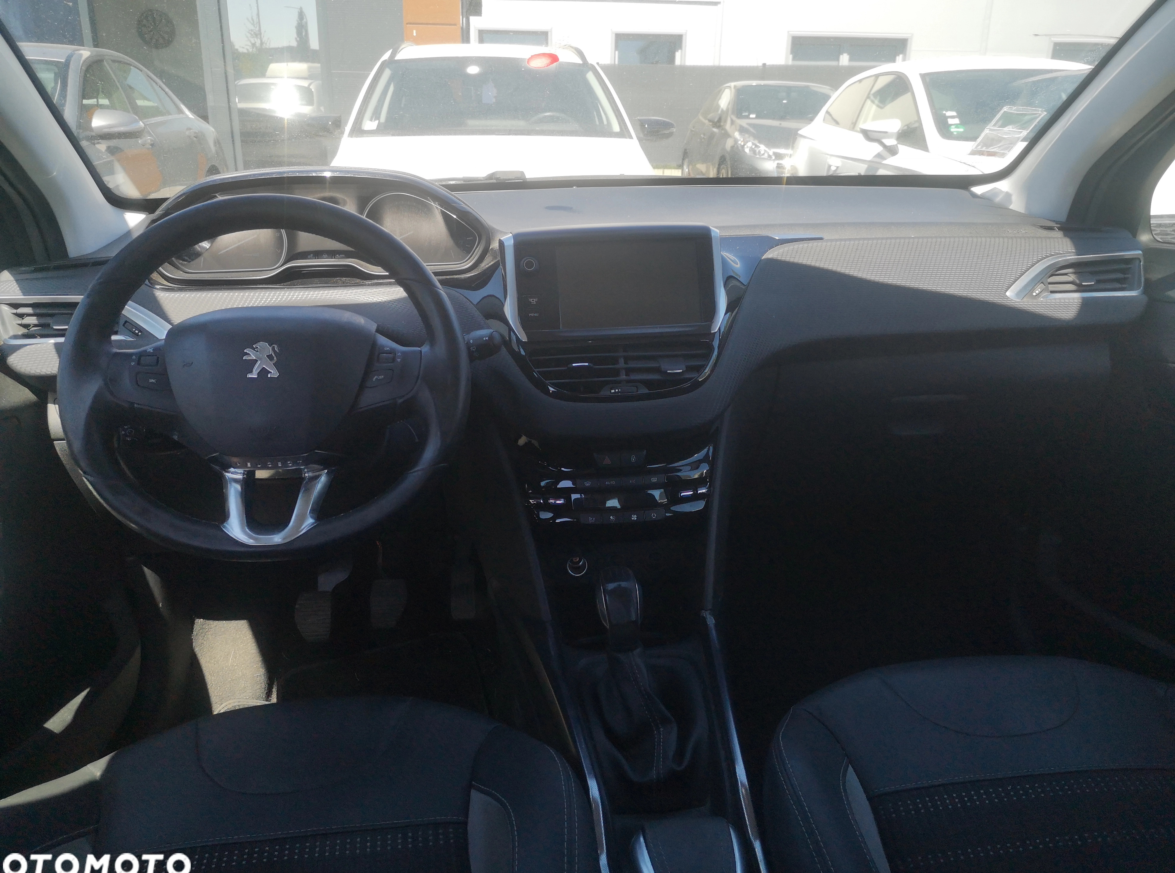 Peugeot 2008 cena 22000 przebieg: 84880, rok produkcji 2014 z Kielce małe 11